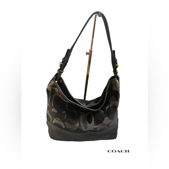 Coach Handbags - COACH Signature Black Optic Fabric Hobo Bag

A063-7656